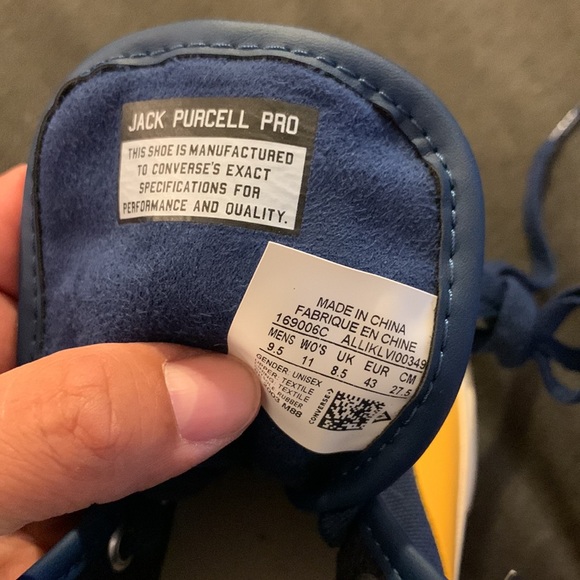 Converse - Picture 4 of 6